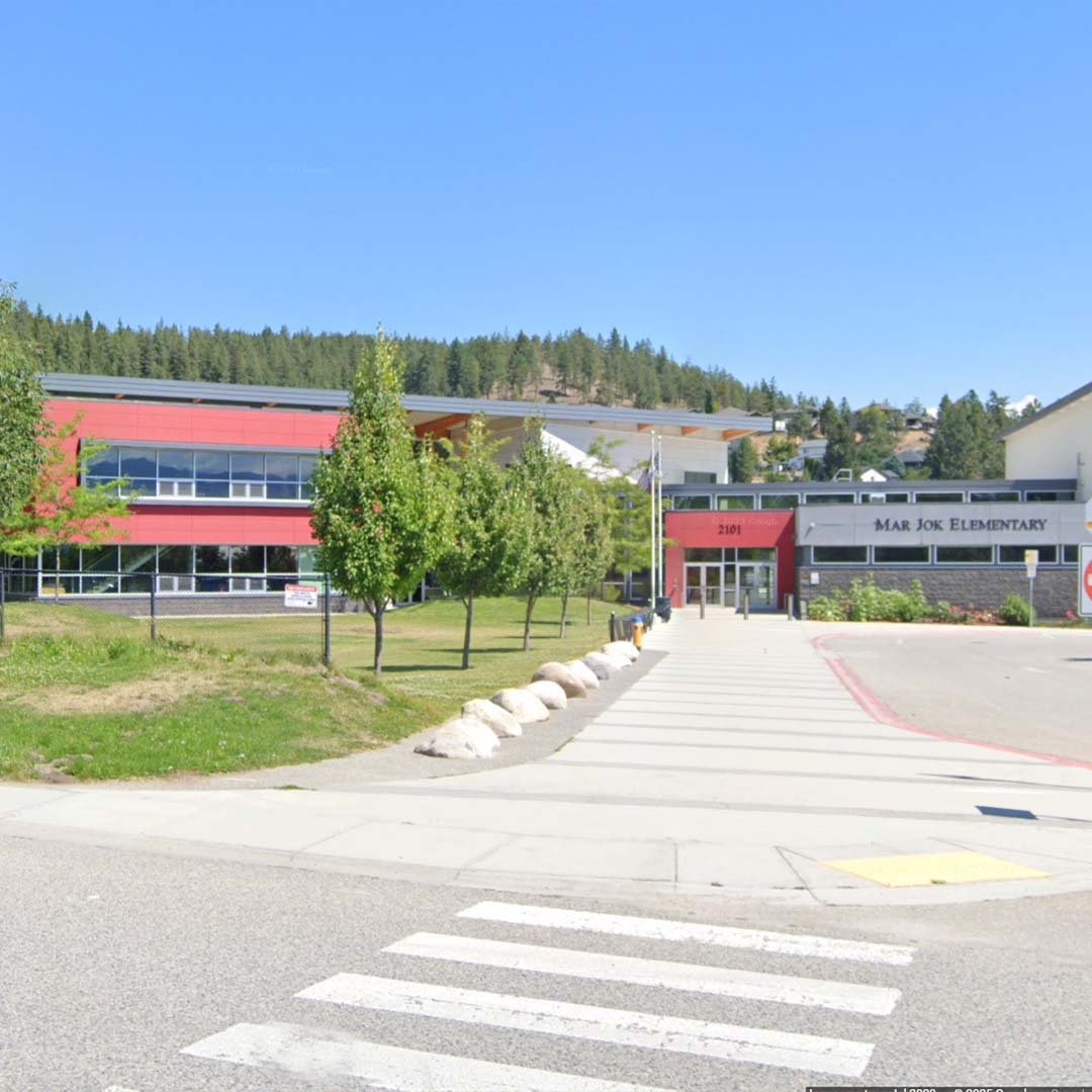 mar jok elementary school west kelowna rose valley